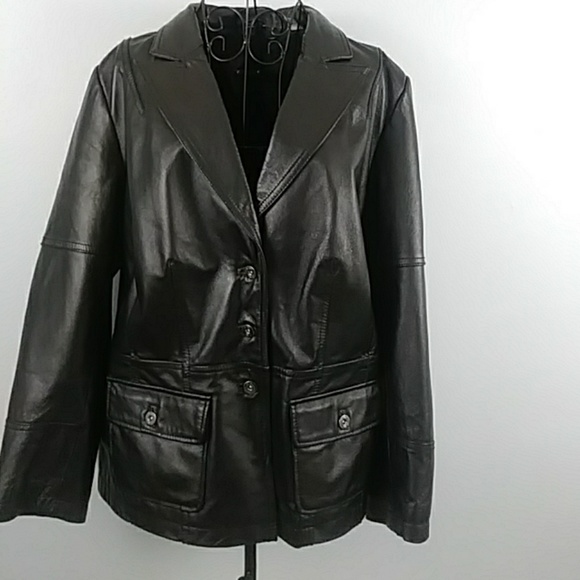 i.e relaxed woman Jackets & Blazers - I.E sz XL black leather talored lightweight jacket